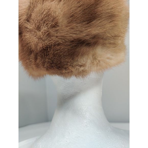 Vintage Brown/Beige Mink Fur Beret Style Hat from Canada 21\